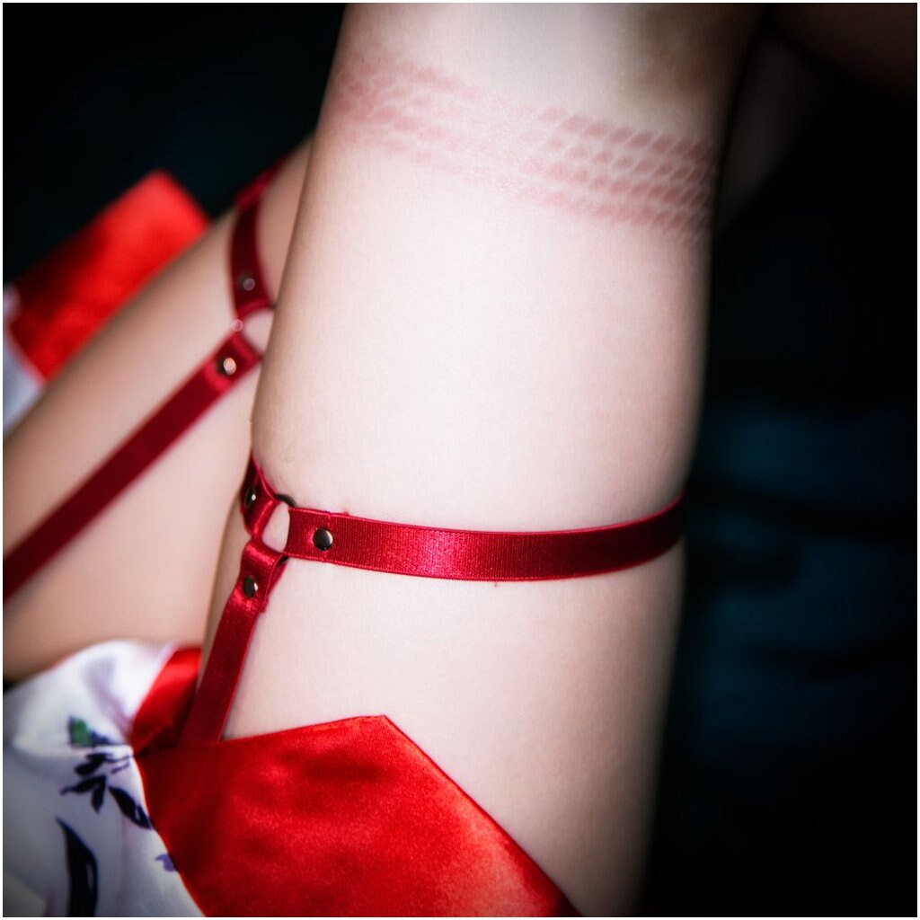 Shibari Colour 6| Digital PDF File | Japanese Sex Art| Kinbaku Art Print | Woman BDSM | Erotic Wall Art | Gifts for Him| Rope Bondage Photo